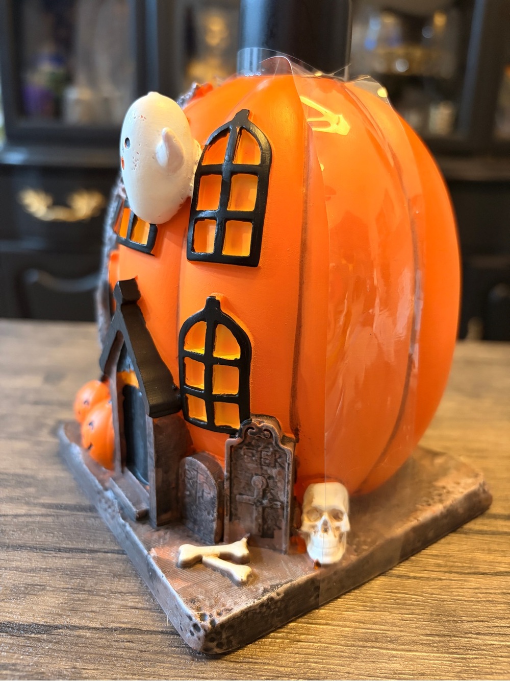 Halloween Pumpkin Soap Dispenser - large 8” x 4.5” - Picture 5 of 8